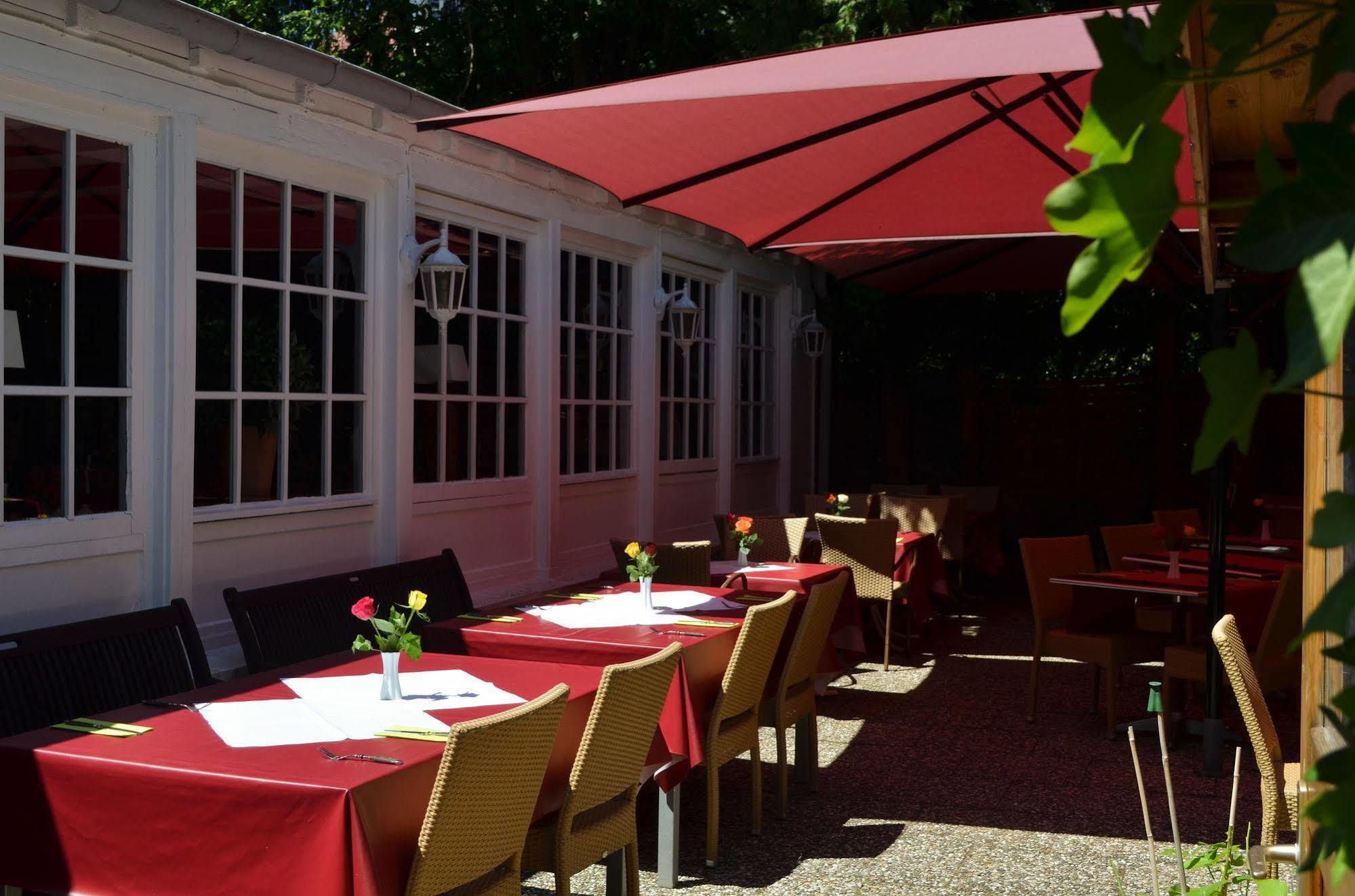 Thermen Hotel & Restaurant Bad Soden Bad Soden am Taunus Exterior foto
